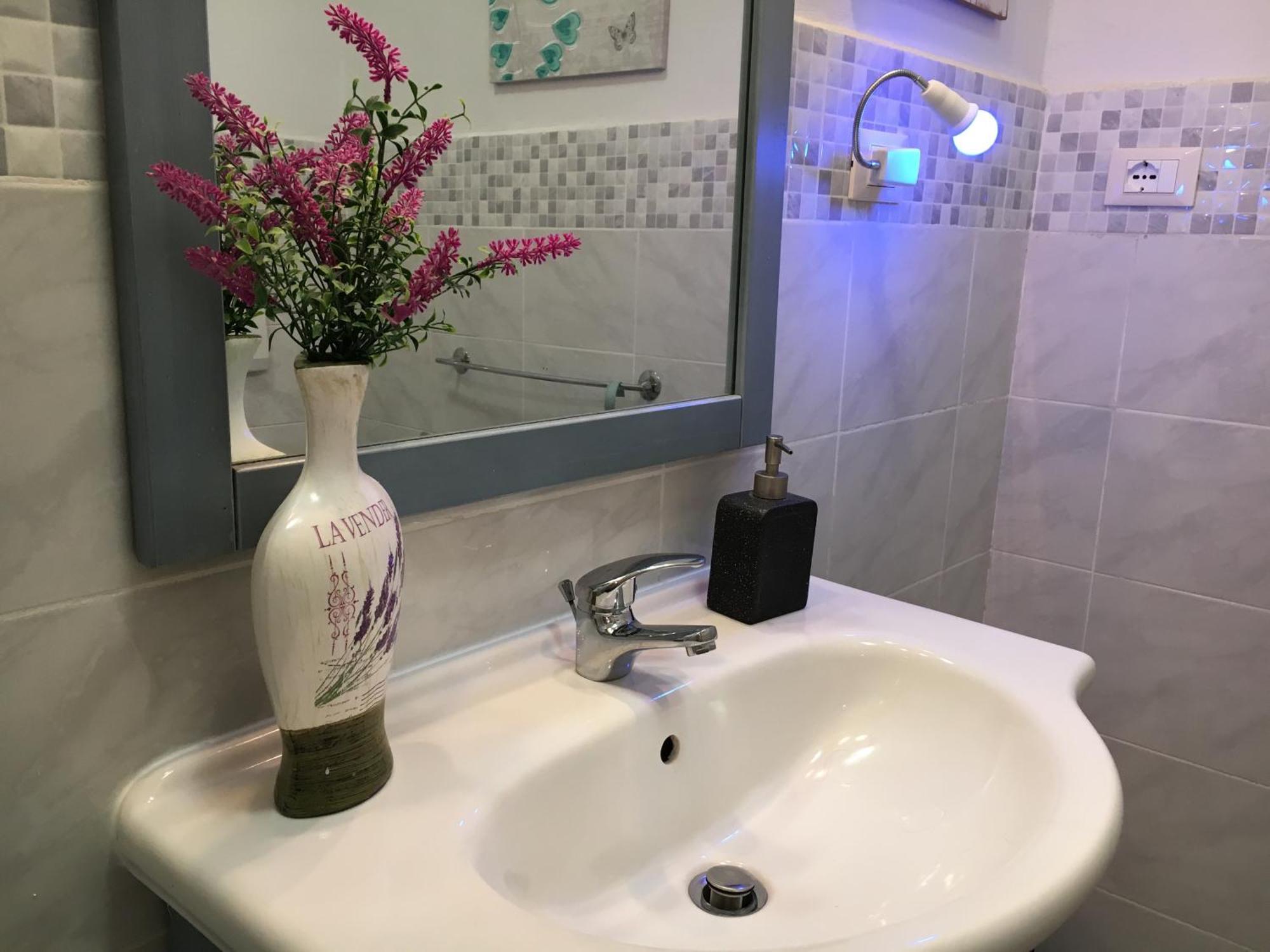 شقة New Maria'S House Livorno. Il Cisternone المظهر الخارجي الصورة